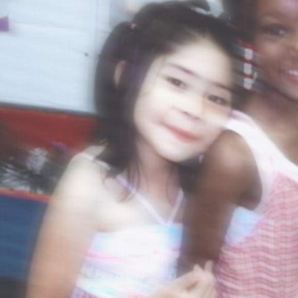 Meet your Posher, Jennifer - Picture 1 of 1